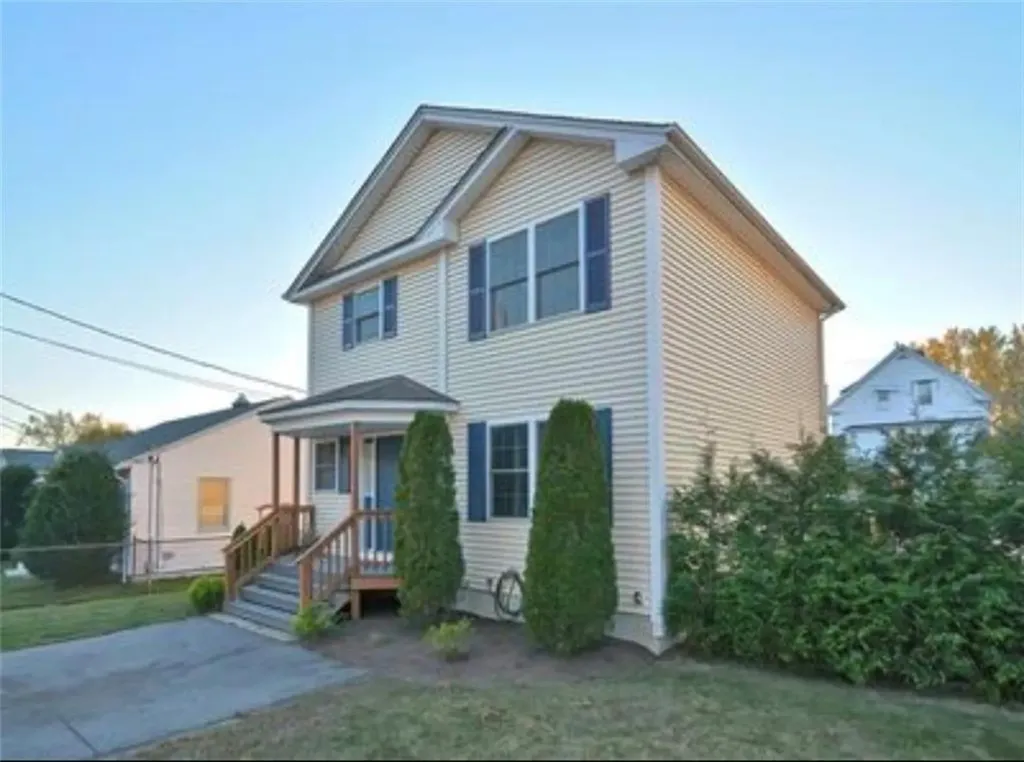 44 Lark Avenue Cranston RI 02920