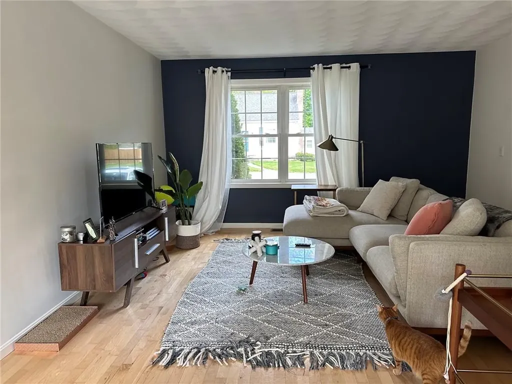 44 Lark Avenue Cranston RI 02920