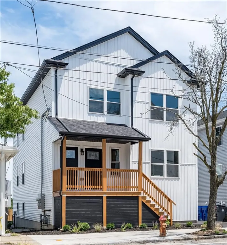 39 Douglas Avenue Providence RI 02908