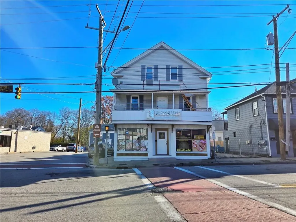 2 Gansett Avenue Cranston RI 02920