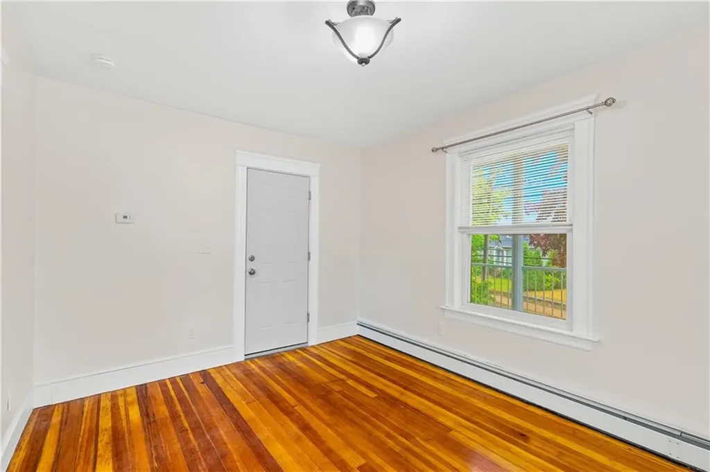 1226 1224 Park Avenue Woonsocket RI 02895