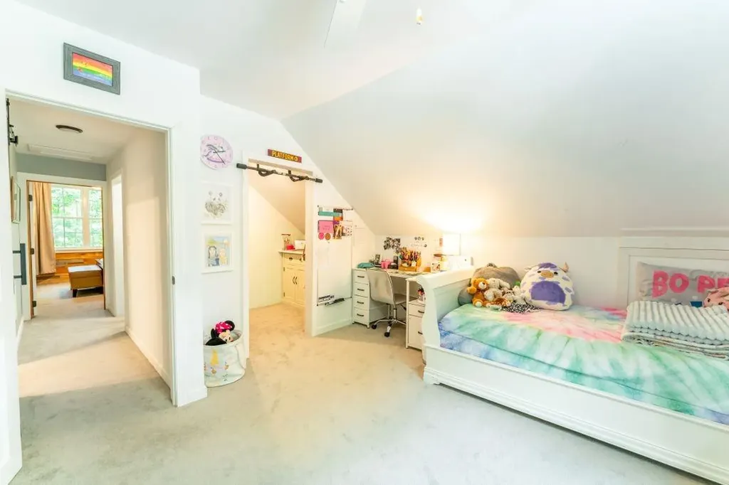 25 Hickory Lane Westerly RI 02891