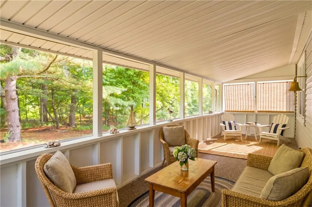 23 Alton Avenue Cumberland RI 02864