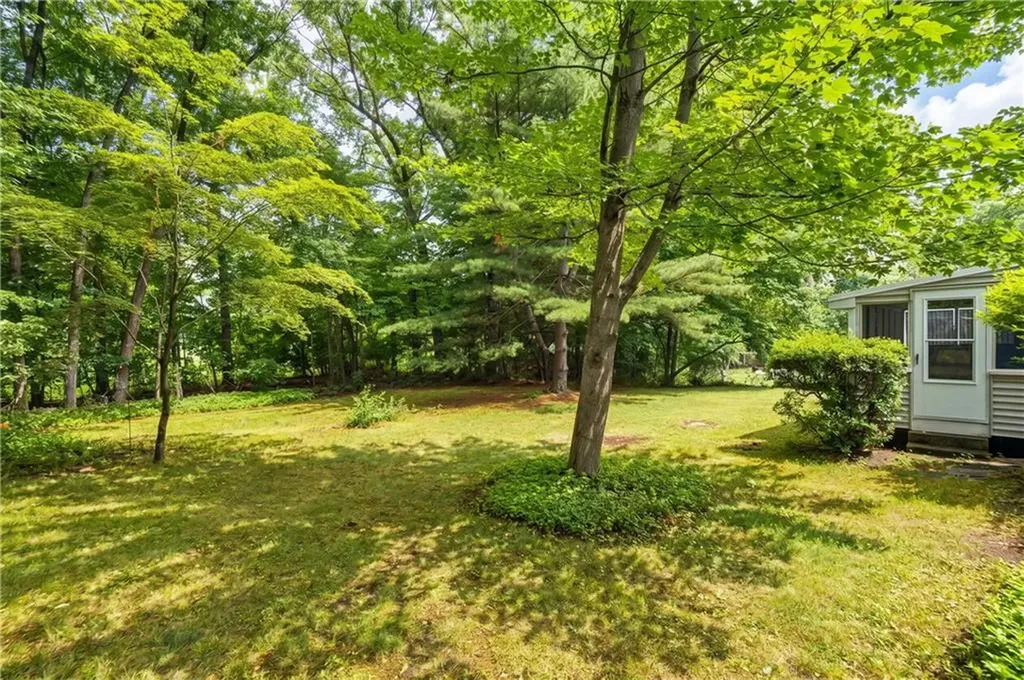 23 Alton Avenue Cumberland RI 02864
