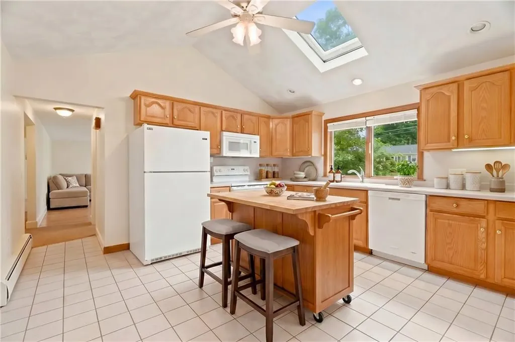 23 Alton Avenue Cumberland RI 02864