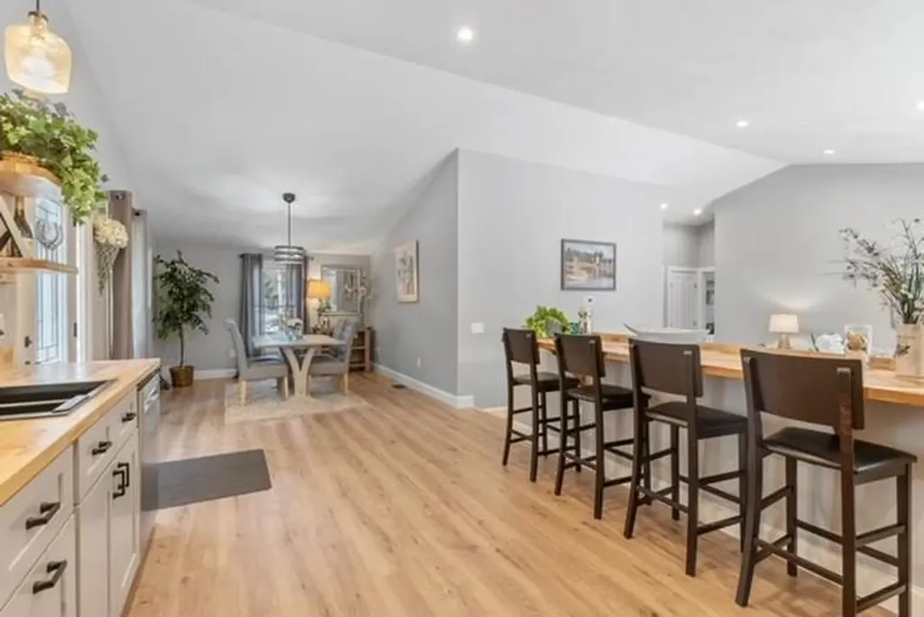 43 Weeks Hill Road Coventry RI 02827