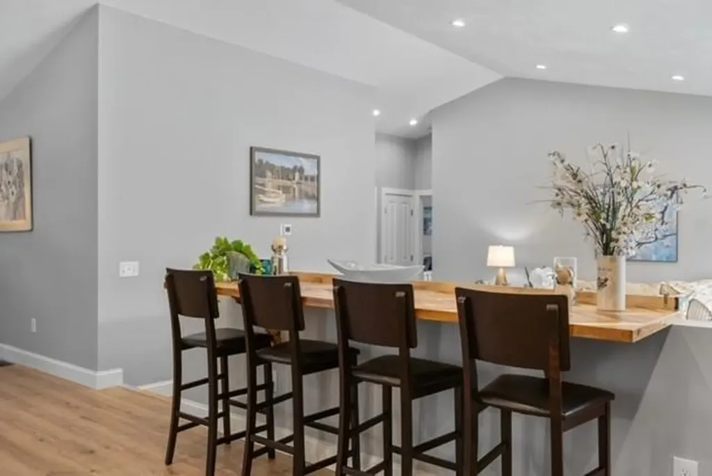 43 Weeks Hill Road Coventry RI 02827