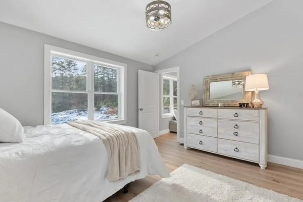 43 Weeks Hill Road Coventry RI 02827