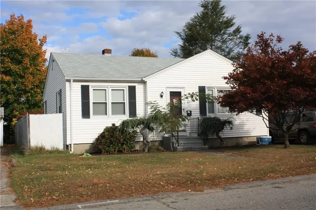83 Vincent Avenue North Providence RI 02904