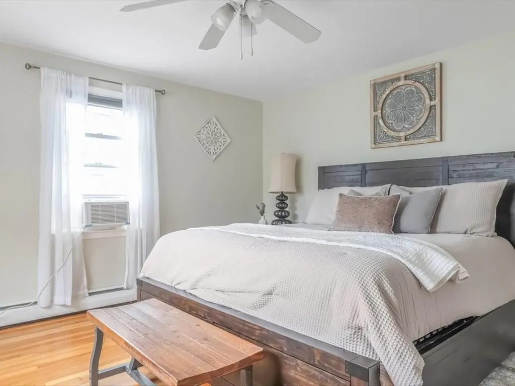 83 Vincent Avenue North Providence RI 02904