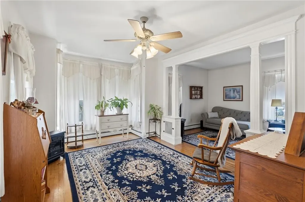 35 Woodlawn Avenue Pawtucket RI 02860