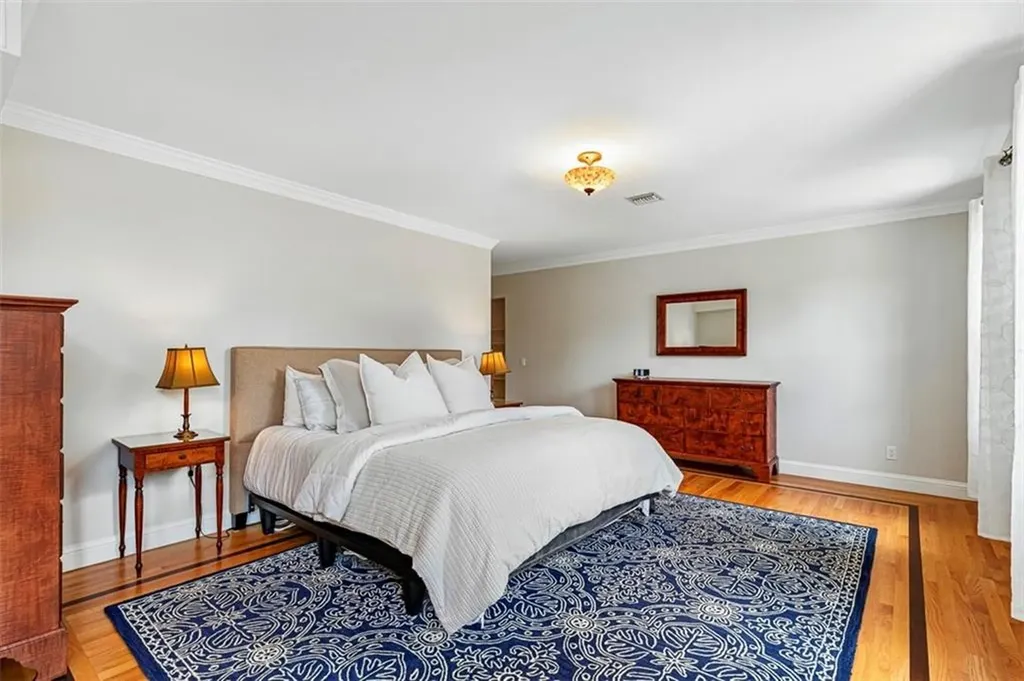 1 Mallard Cove Way Barrington RI 02806