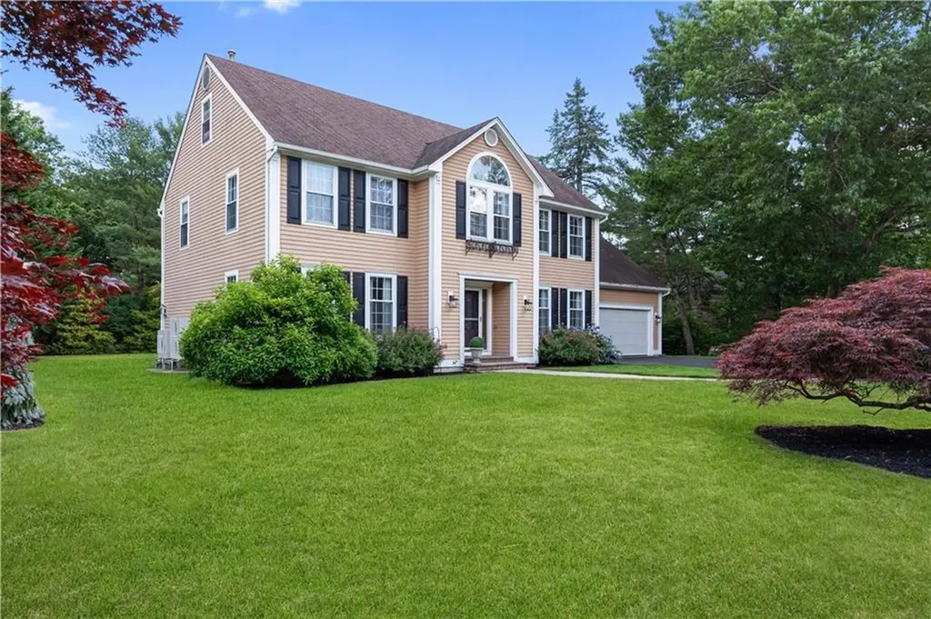 1 Mallard Cove Way Barrington RI 02806