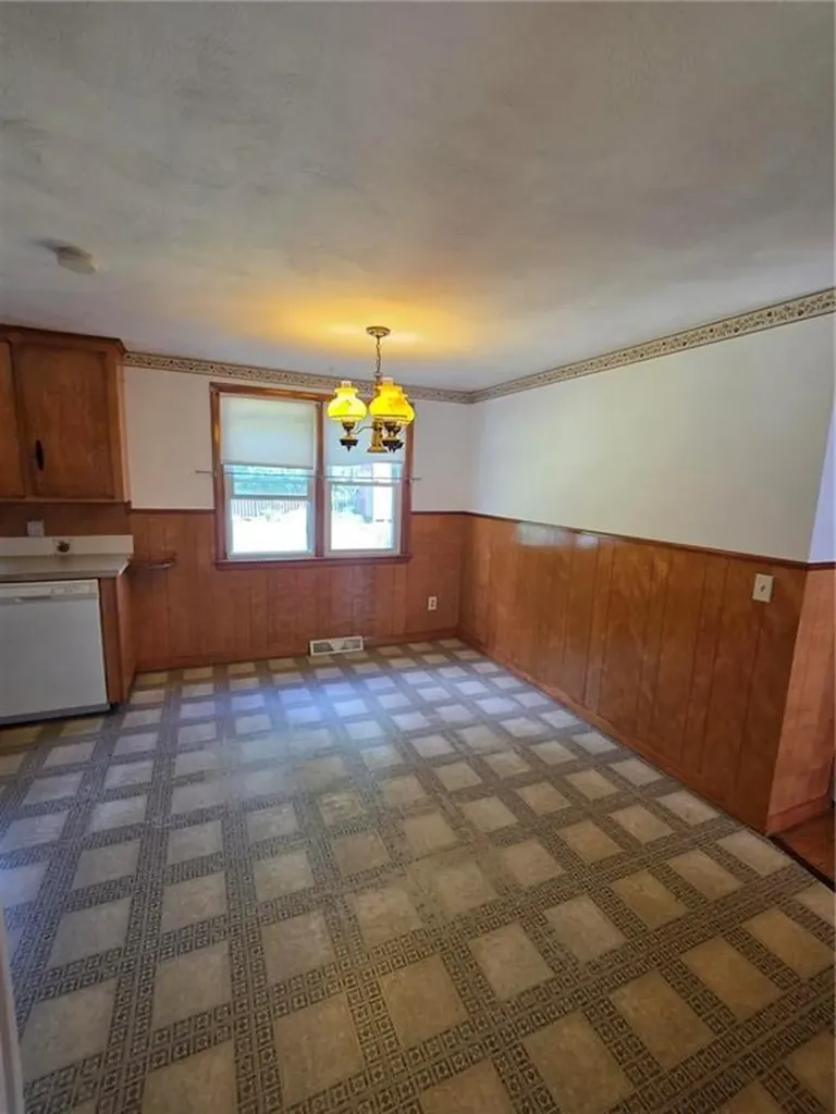 91 Pepin Street West Warwick RI 02893