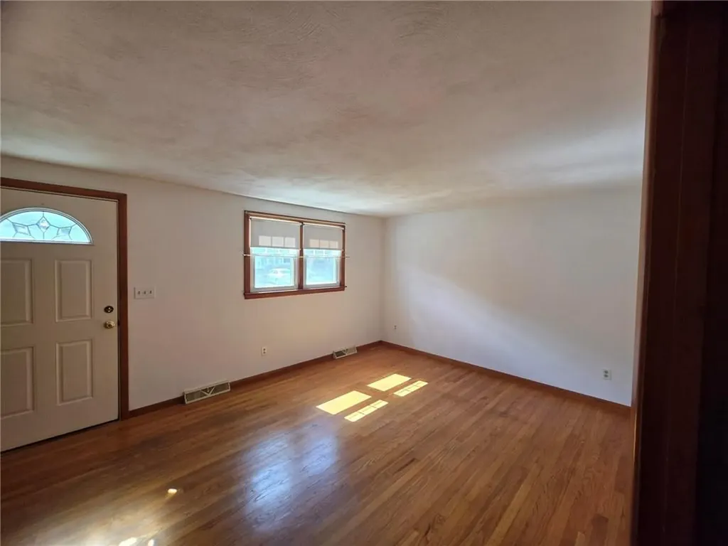 91 Pepin Street West Warwick RI 02893