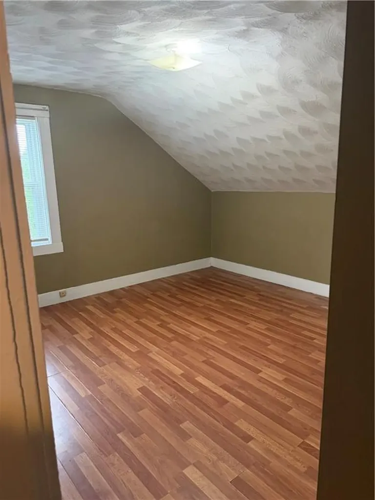 113 Hugo Street Providence RI 02904
