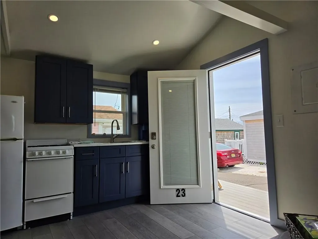 854 L23 Matunuck Beach Road South Kingstown RI 02879