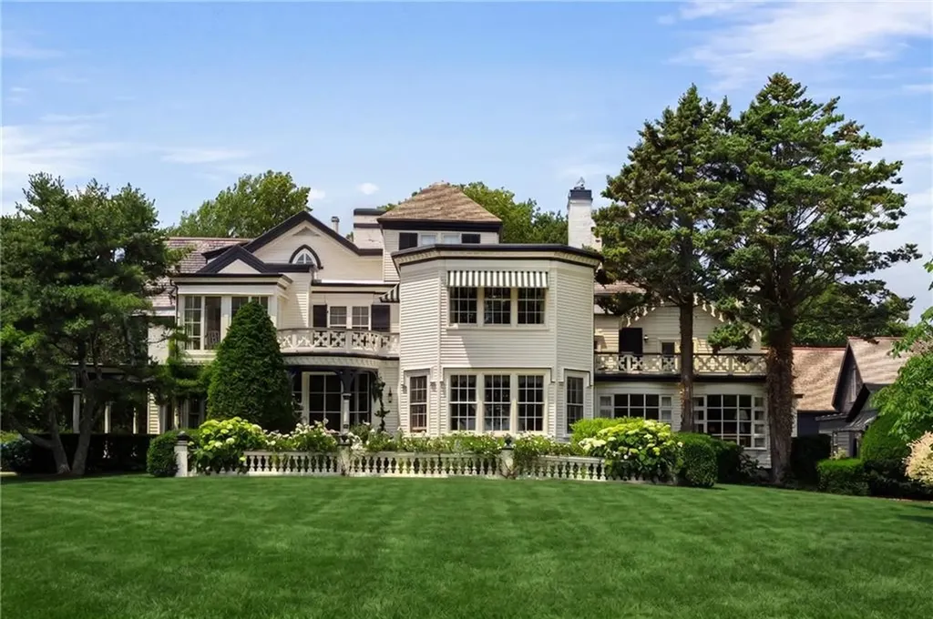 701 Bellevue Avenue Newport RI 02840
