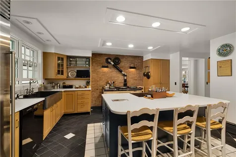 701 Bellevue Avenue Newport RI 02840