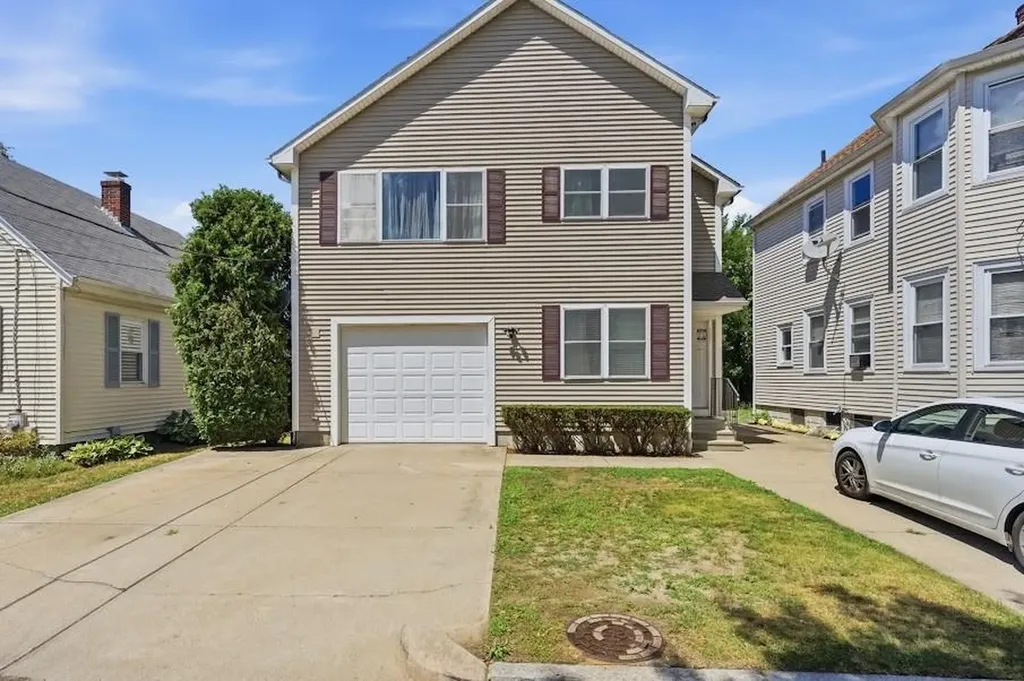133 Sandringham Avenue Providence RI 02908