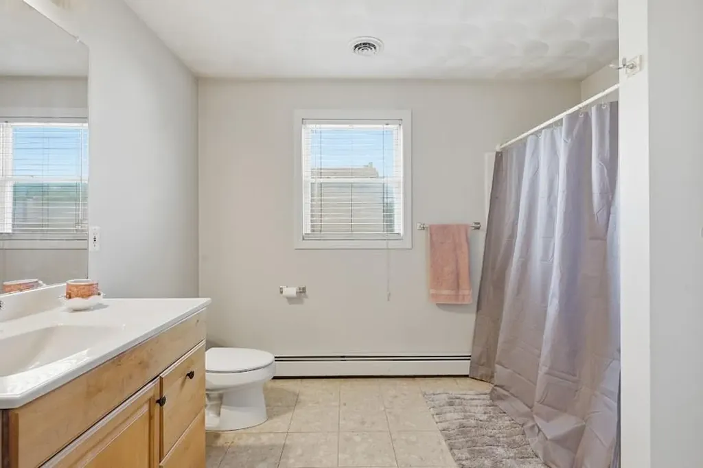 133 Sandringham Avenue Providence RI 02908