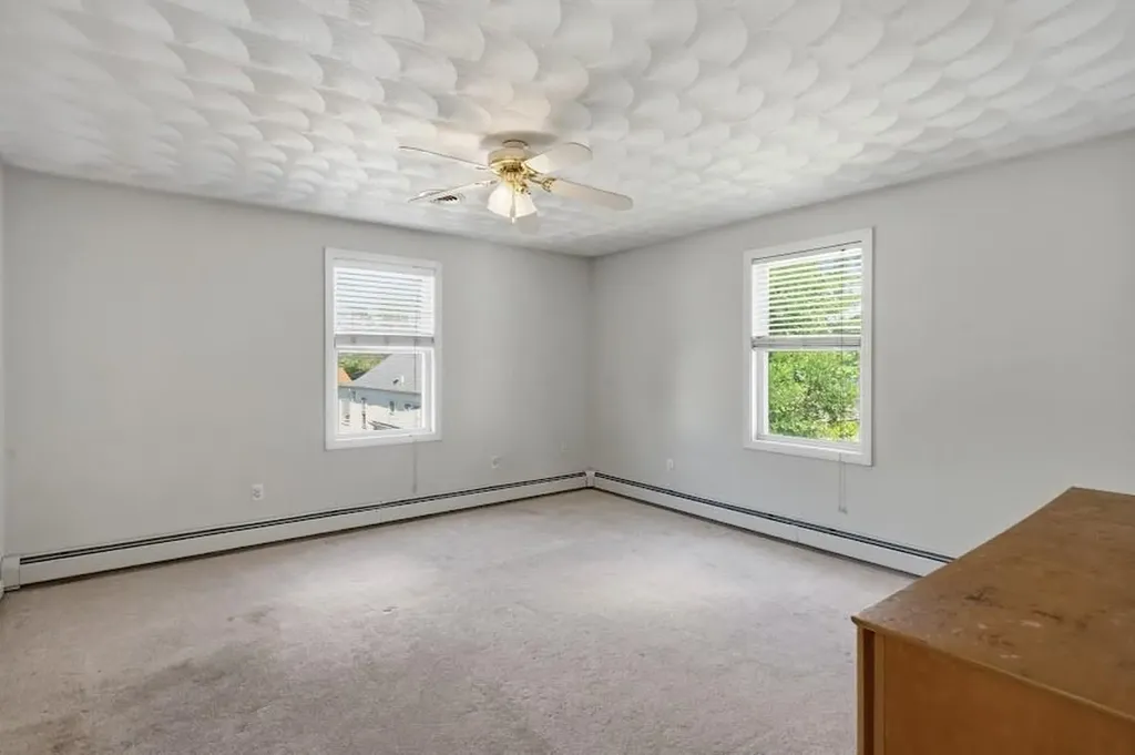 133 Sandringham Avenue Providence RI 02908
