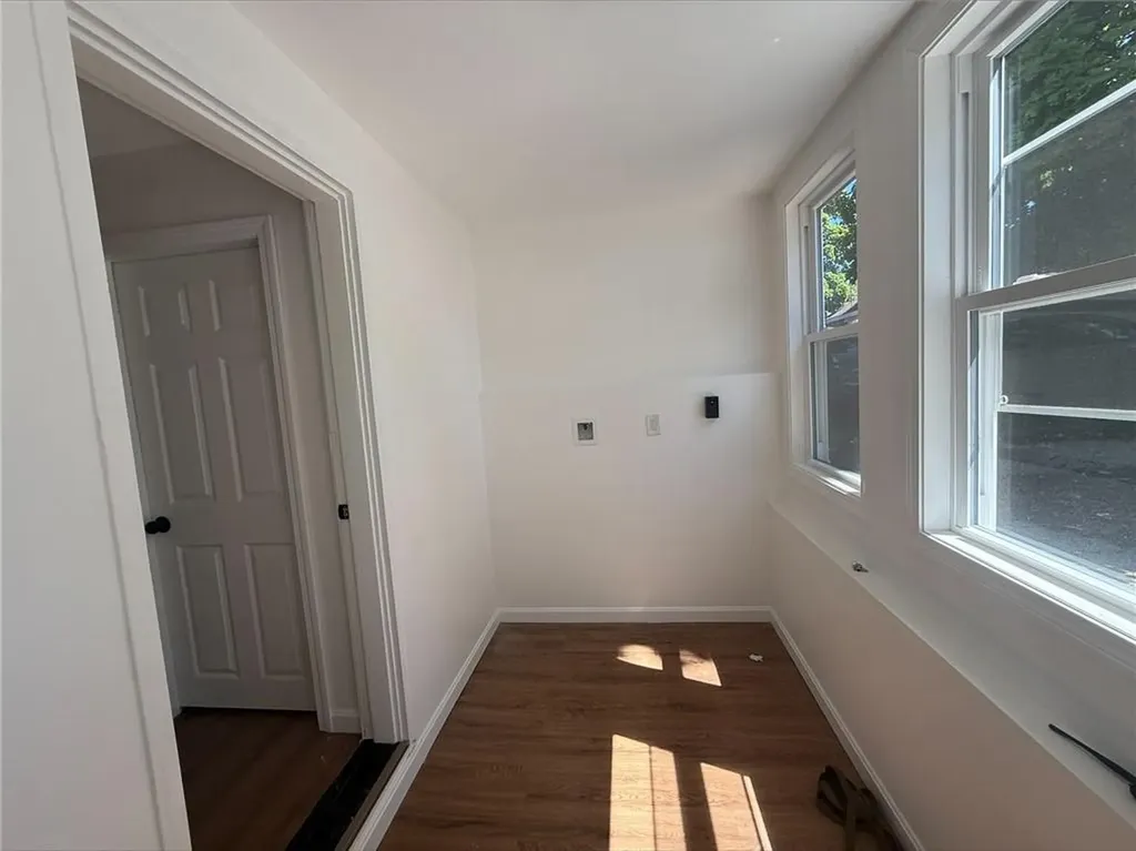 17 Middleton Street Providence RI 02909