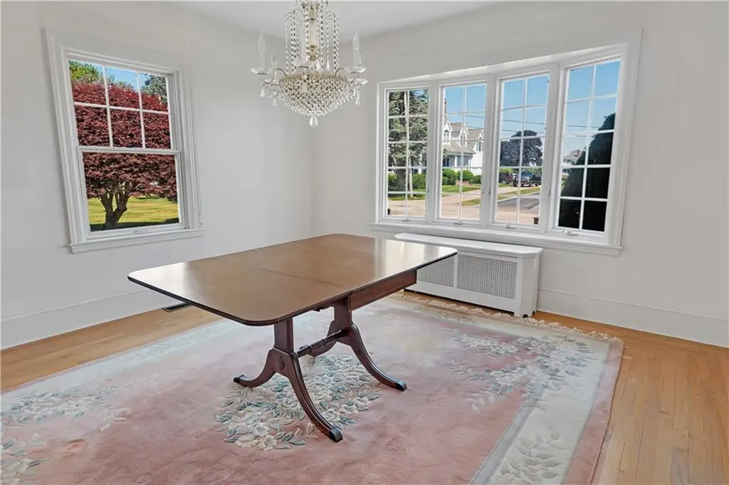 7 Jenckes Court Narragansett RI 02882