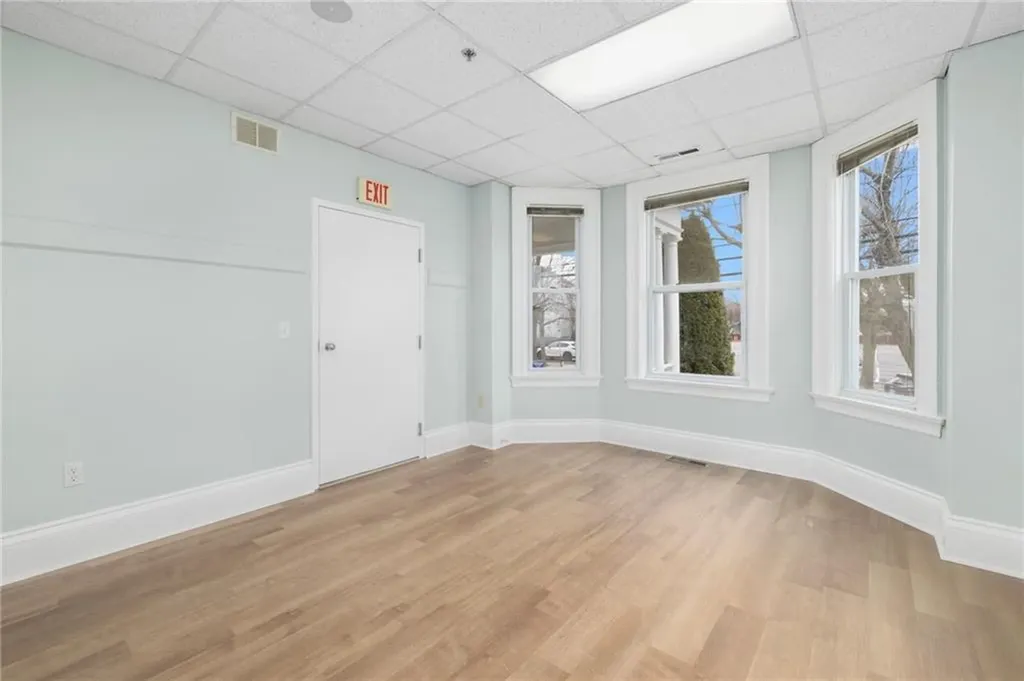 1536 Cranston Street Cranston RI 02920