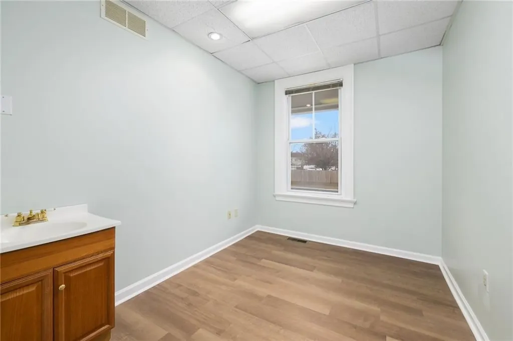 1536 Cranston Street Cranston RI 02920