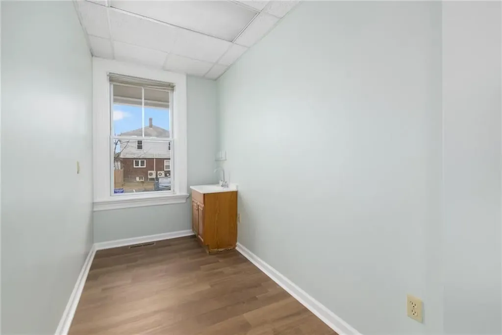 1536 Cranston Street Cranston RI 02920