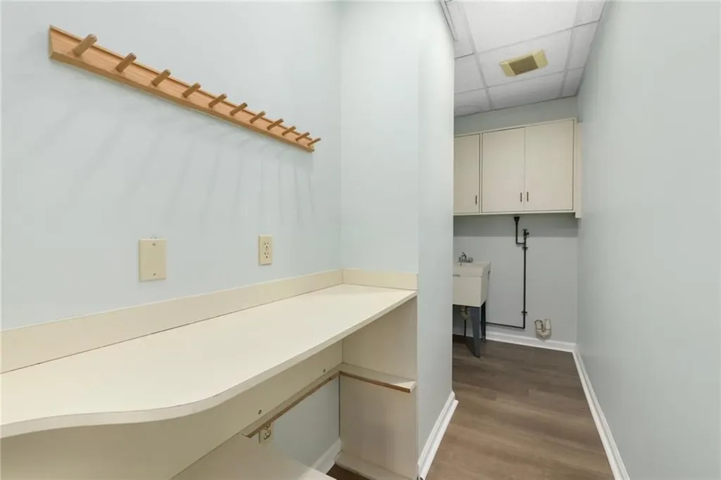 1536 Cranston Street Cranston RI 02920