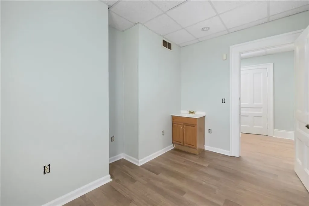 1536 Cranston Street Cranston RI 02920