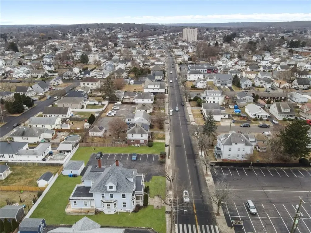 1536 Cranston Street Cranston RI 02920
