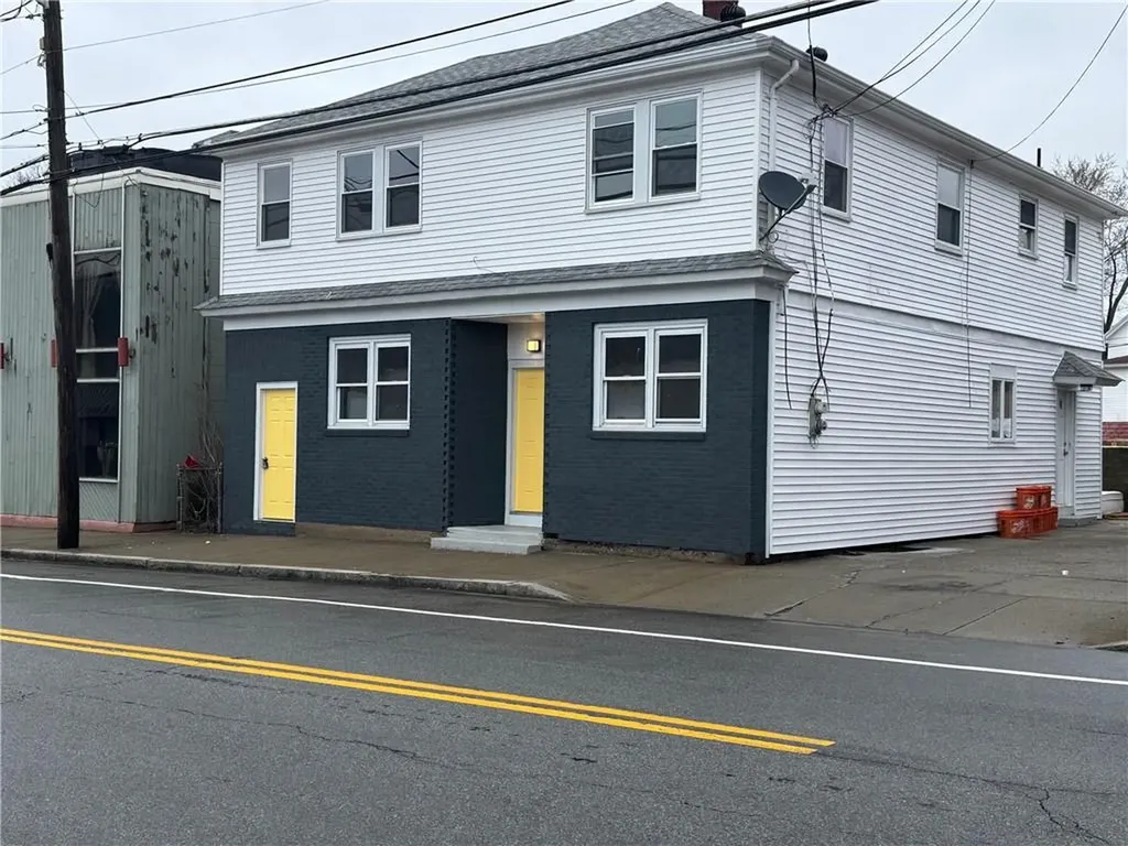 1111 Charles Street North Providence RI 02904