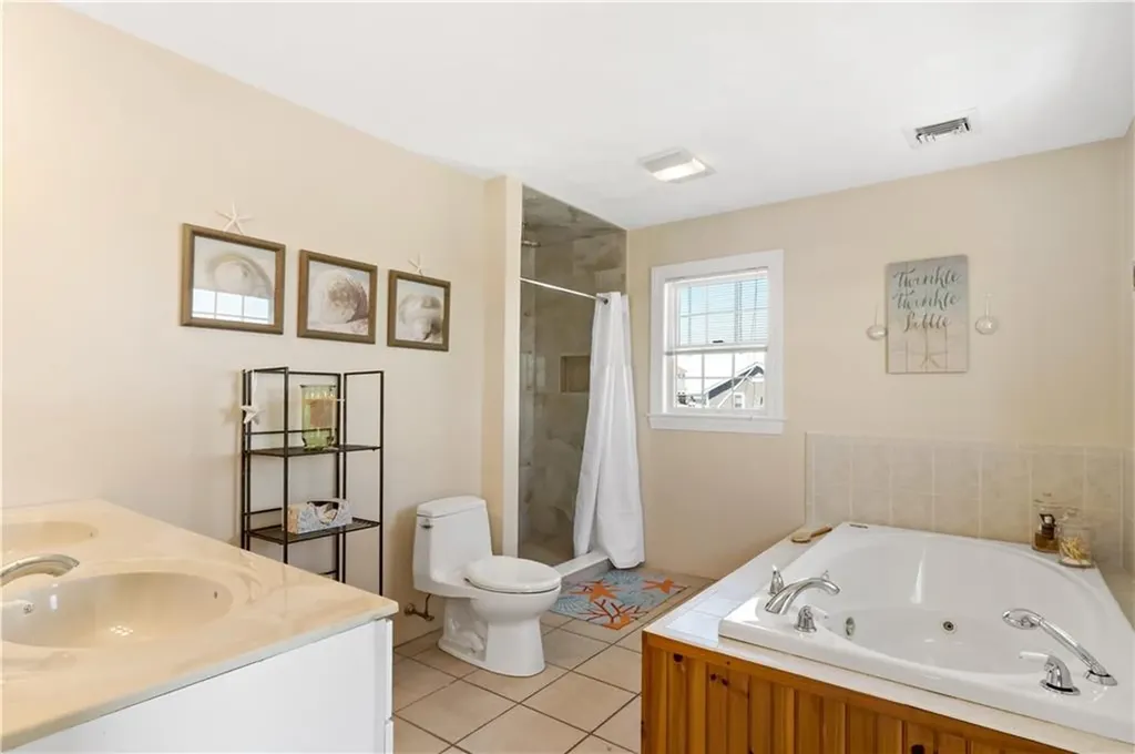 980 Matunuck Beach Road South Kingstown RI 02879