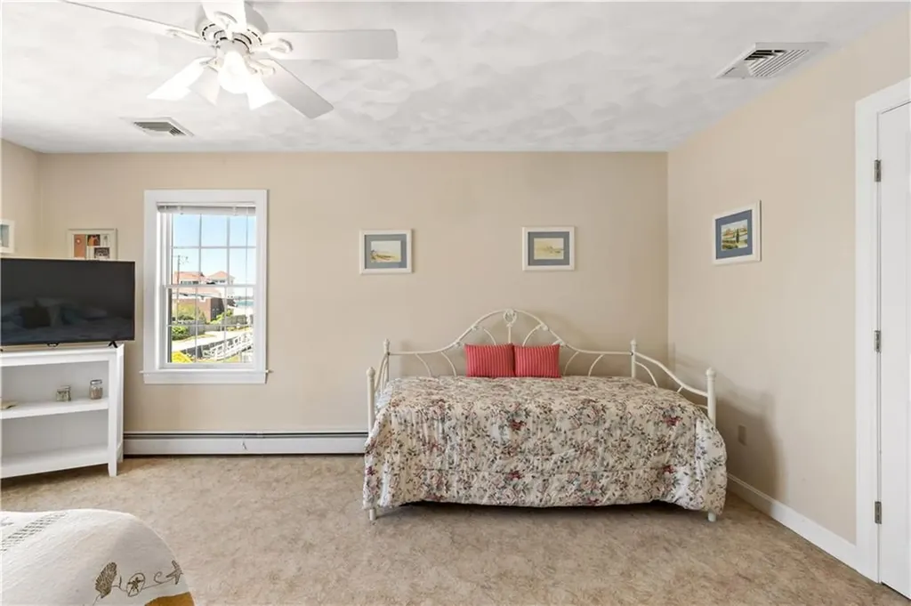 980 Matunuck Beach Road South Kingstown RI 02879