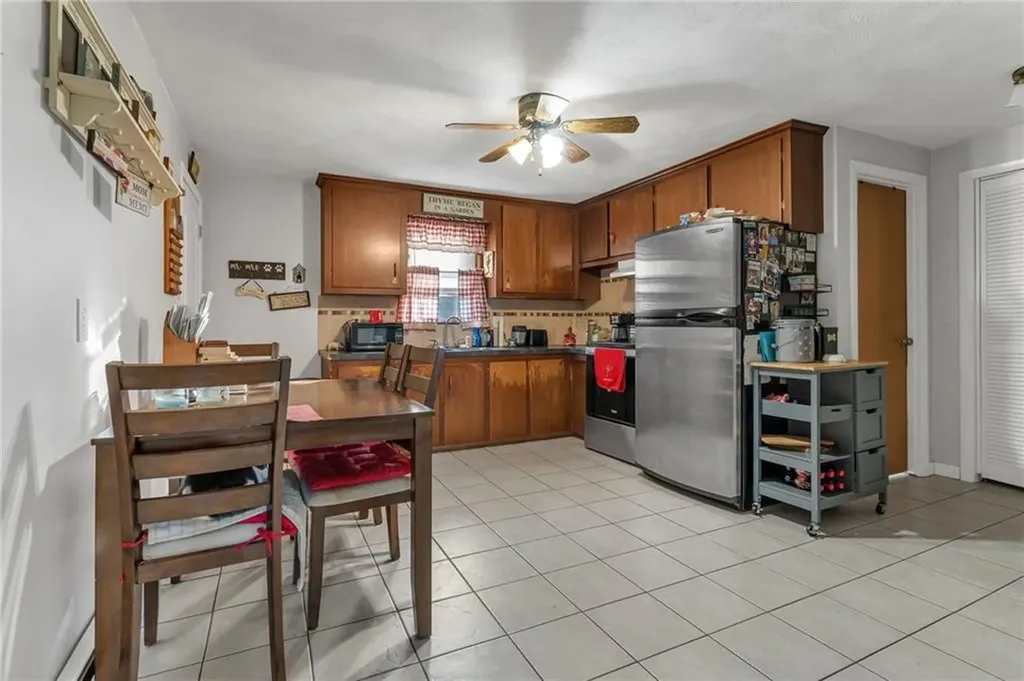 62 Canonchet Trail Cranston RI 02921