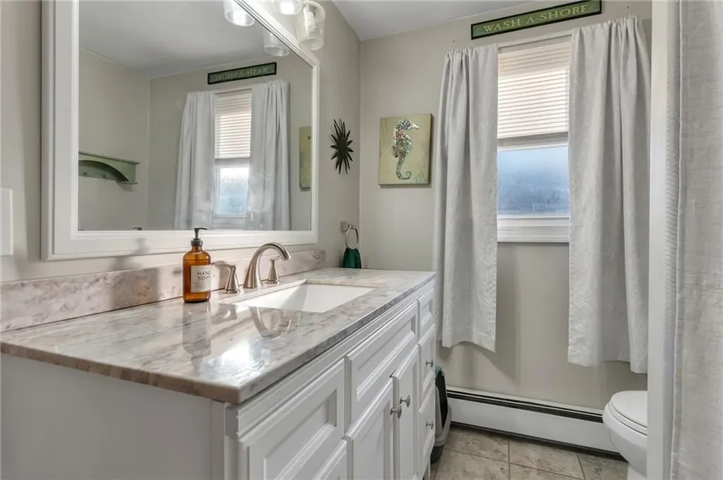 62 Canonchet Trail Cranston RI 02921
