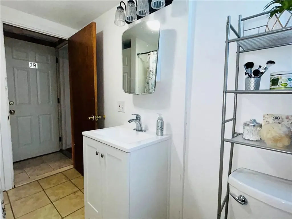 86 Appleton Street Providence RI 02909
