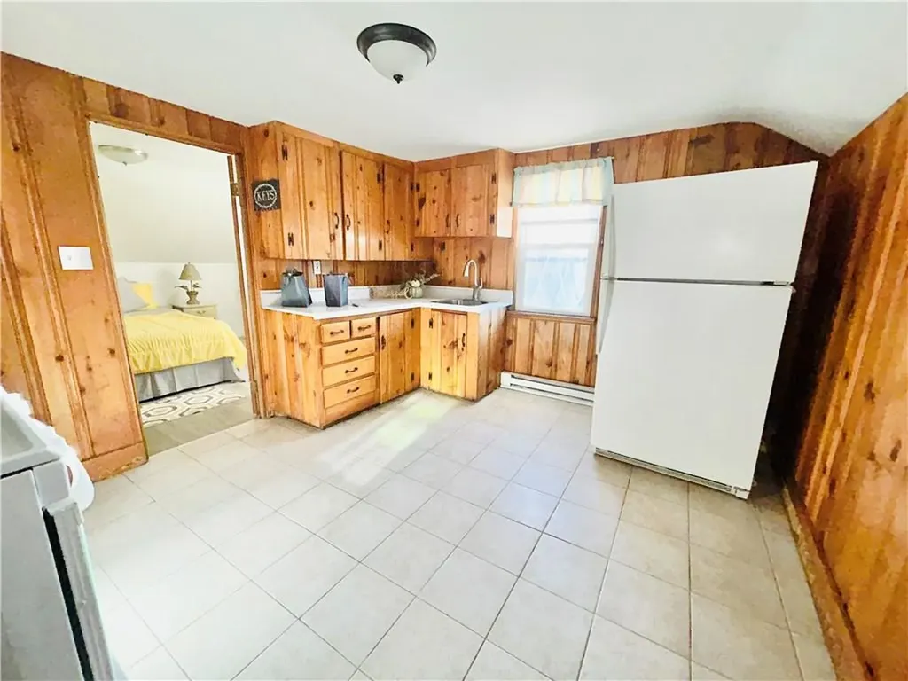 86 Appleton Street Providence RI 02909