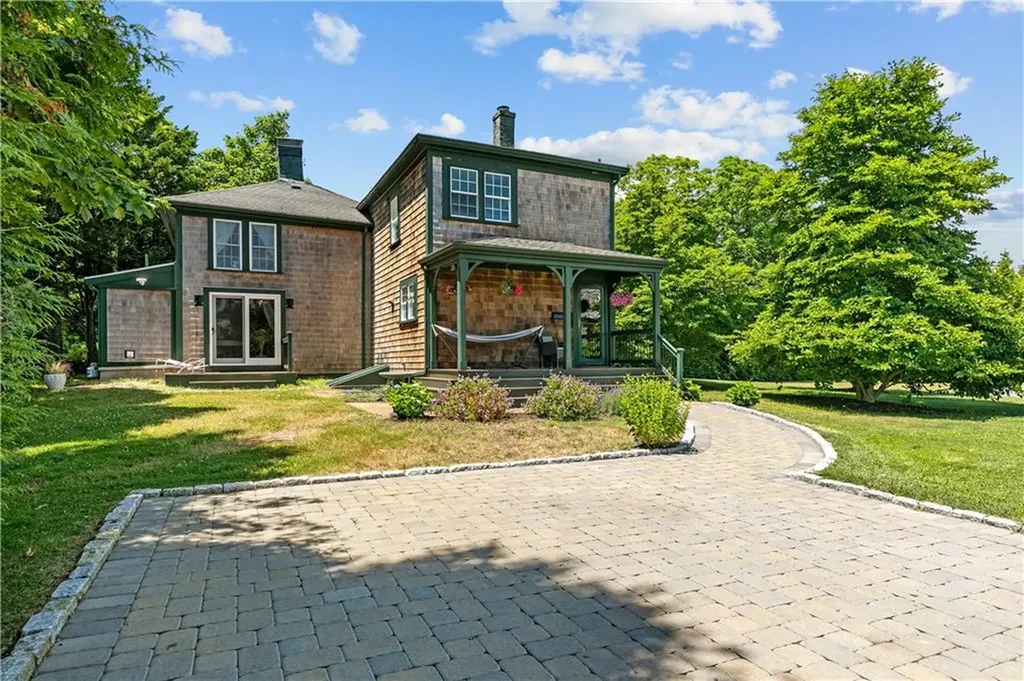 474 Wapping Road Portsmouth RI 02871