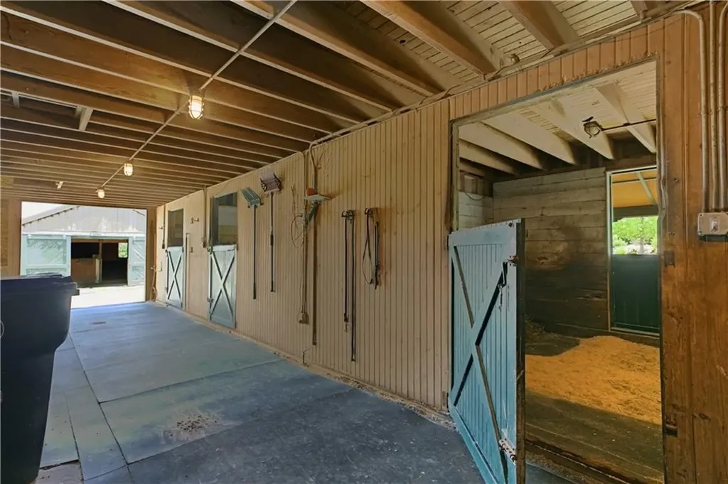 474 Wapping Road Portsmouth RI 02871