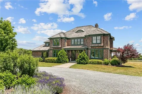 474 Wapping Road Portsmouth RI 02871