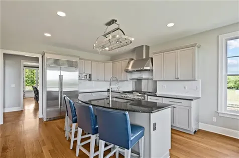 474 Wapping Road Portsmouth RI 02871