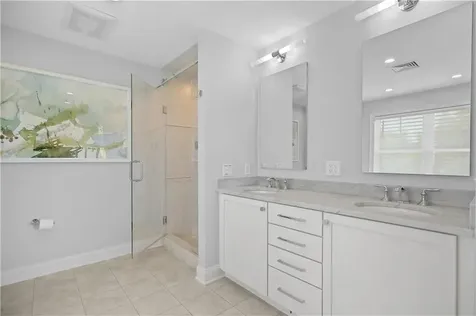 474 Wapping Road Portsmouth RI 02871