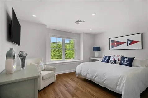 474 Wapping Road Portsmouth RI 02871