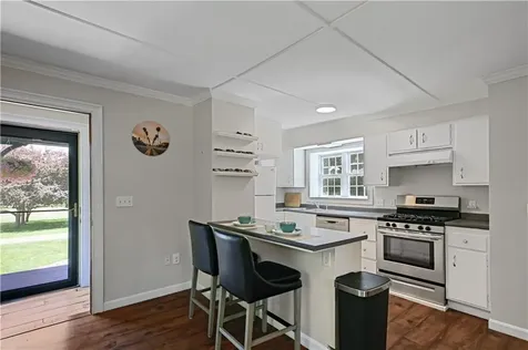 474 Wapping Road Portsmouth RI 02871