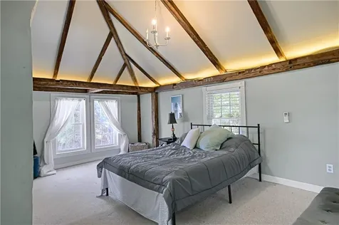 474 Wapping Road Portsmouth RI 02871