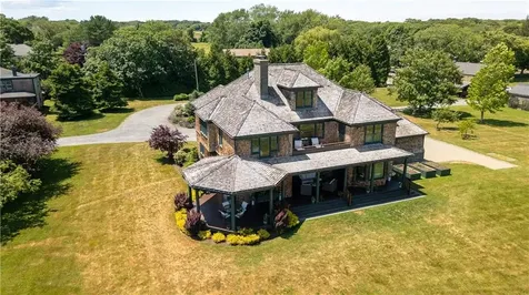 474 Wapping Road Portsmouth RI 02871